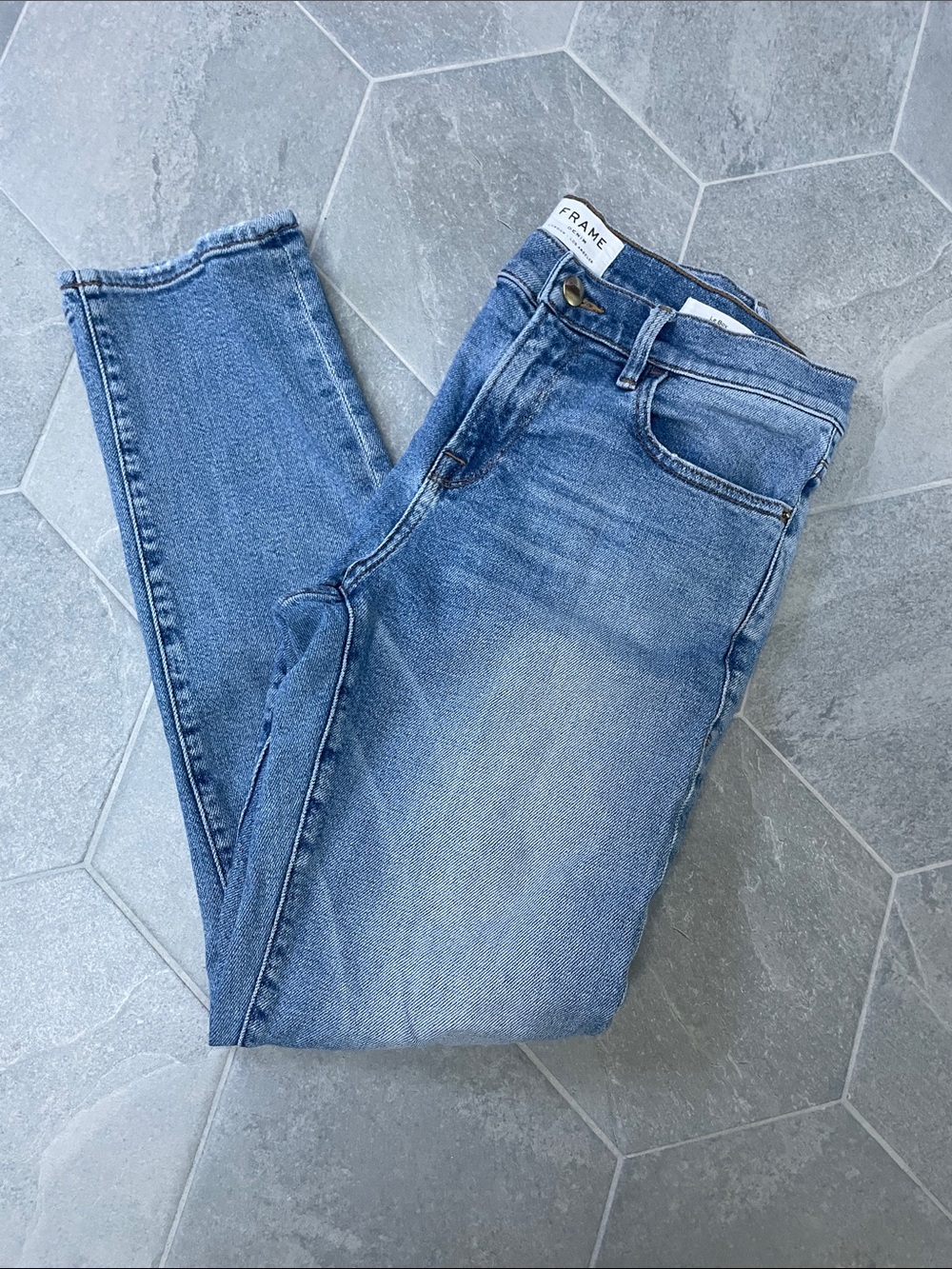 FRAME Le Boy Boyfriend Jeans – Size 28 – Relaxed Slim Straight Denim